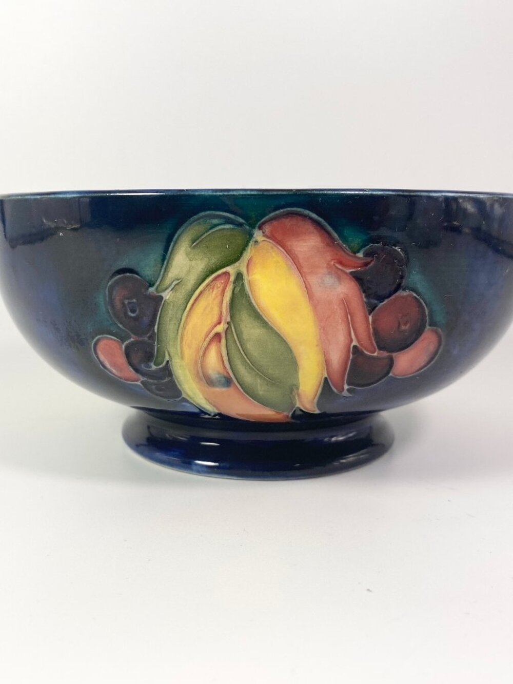 Moorcroft Leaf & Berry Footed signed Bowl Cobalt -  England- RARE !!!